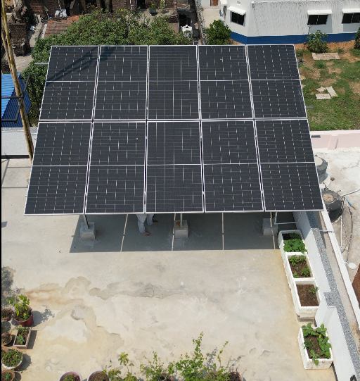 Solar site work photo 4